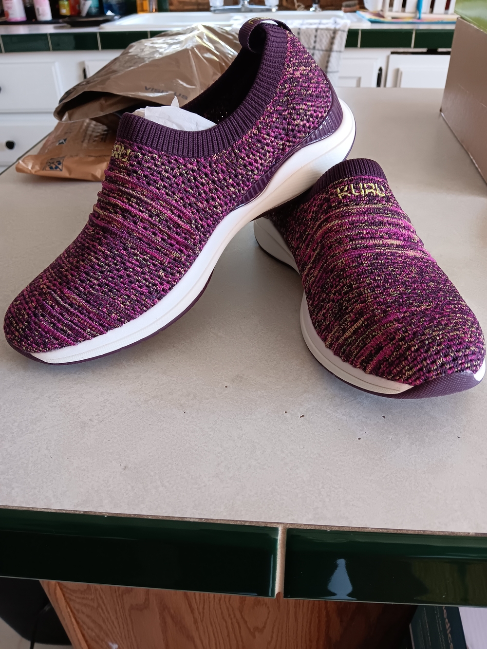KURU Women's Slip-On Knit Sneaker — Purple Size 7.5facilities. Brand New - Picture 4 of 5
